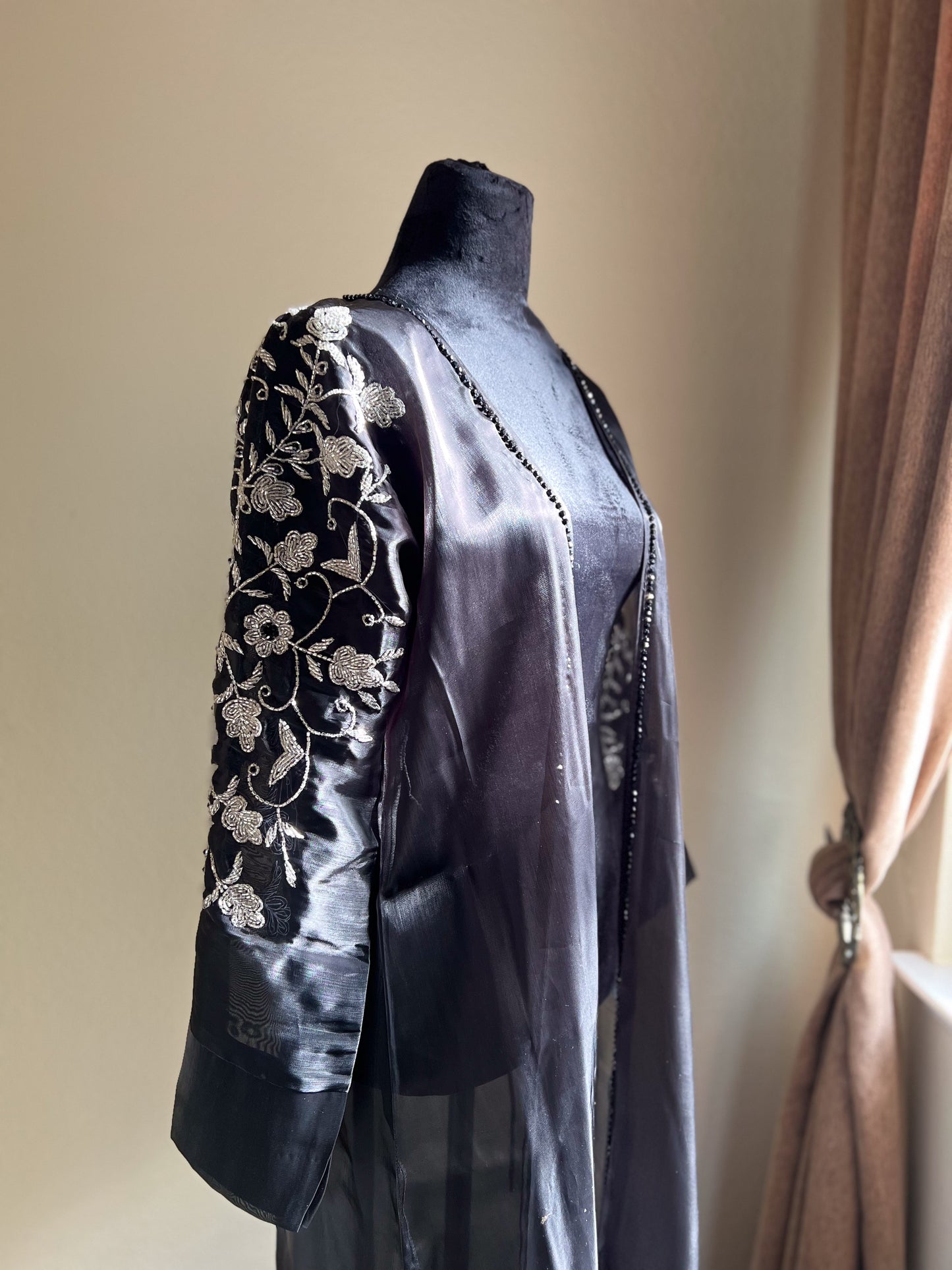 Luxurious Open Front Abaya with Heavy Stone Work – A Symphony of Elegance