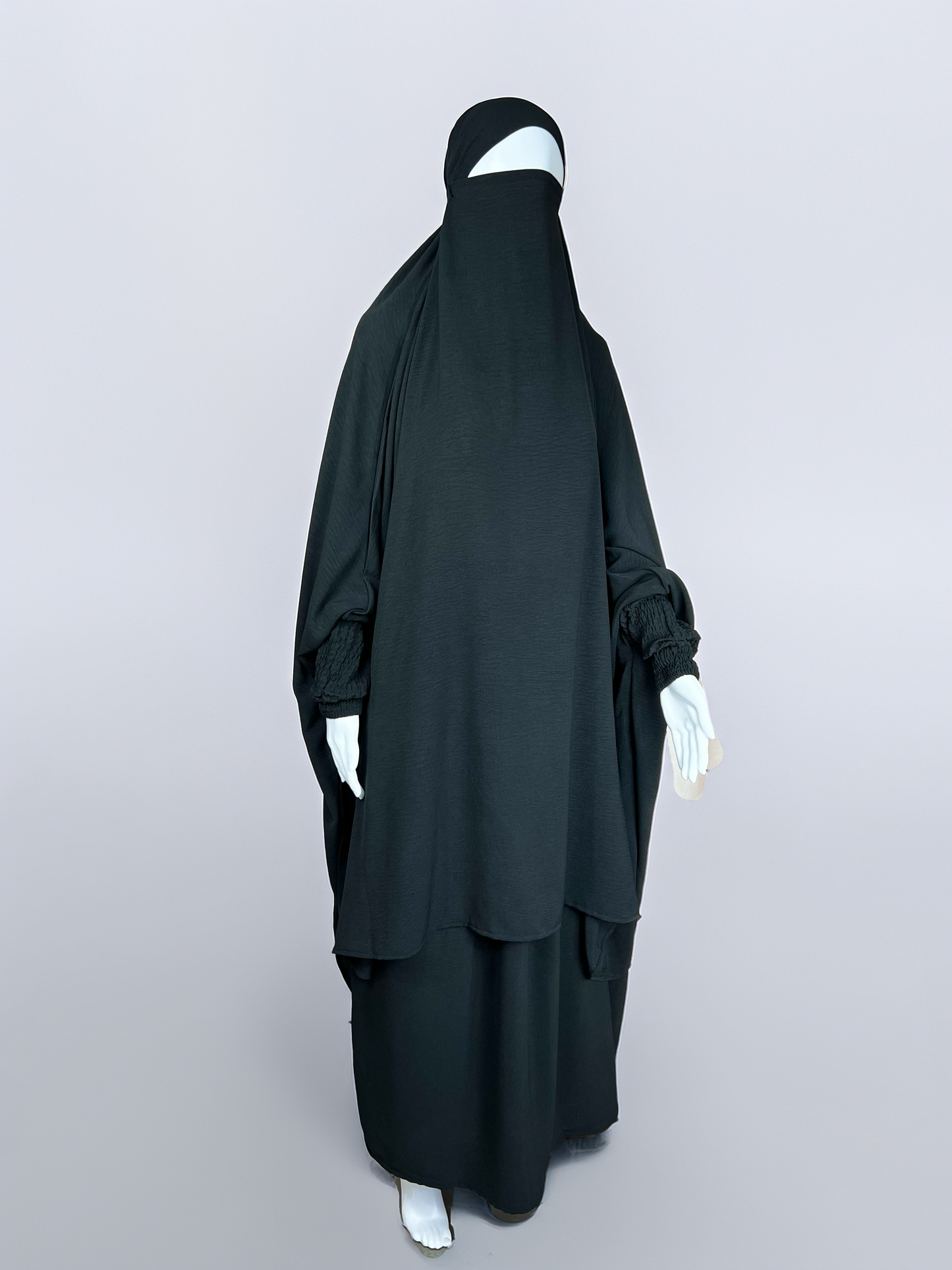 Elegant Two-Piece Crepe Jilbab – Versatile & Modest