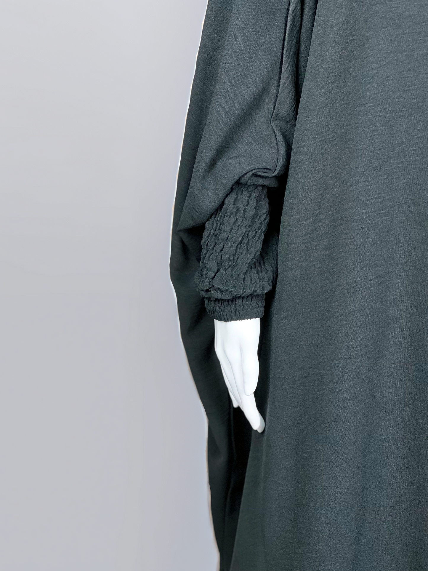 Elegant Two-Piece Crepe Jilbab – Versatile & Modest