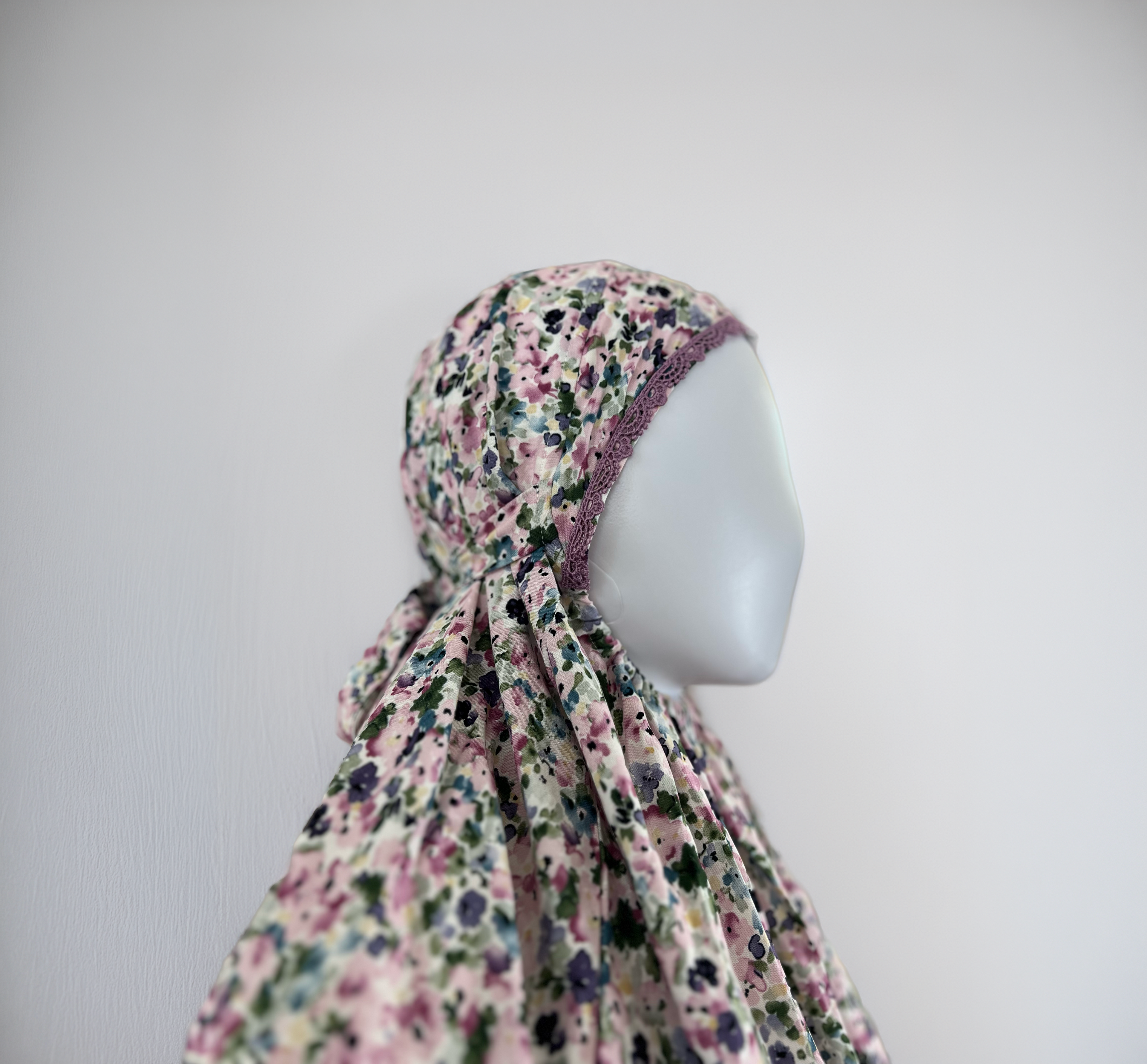 Prayer khimar-Hajj, Umrah, and everyday