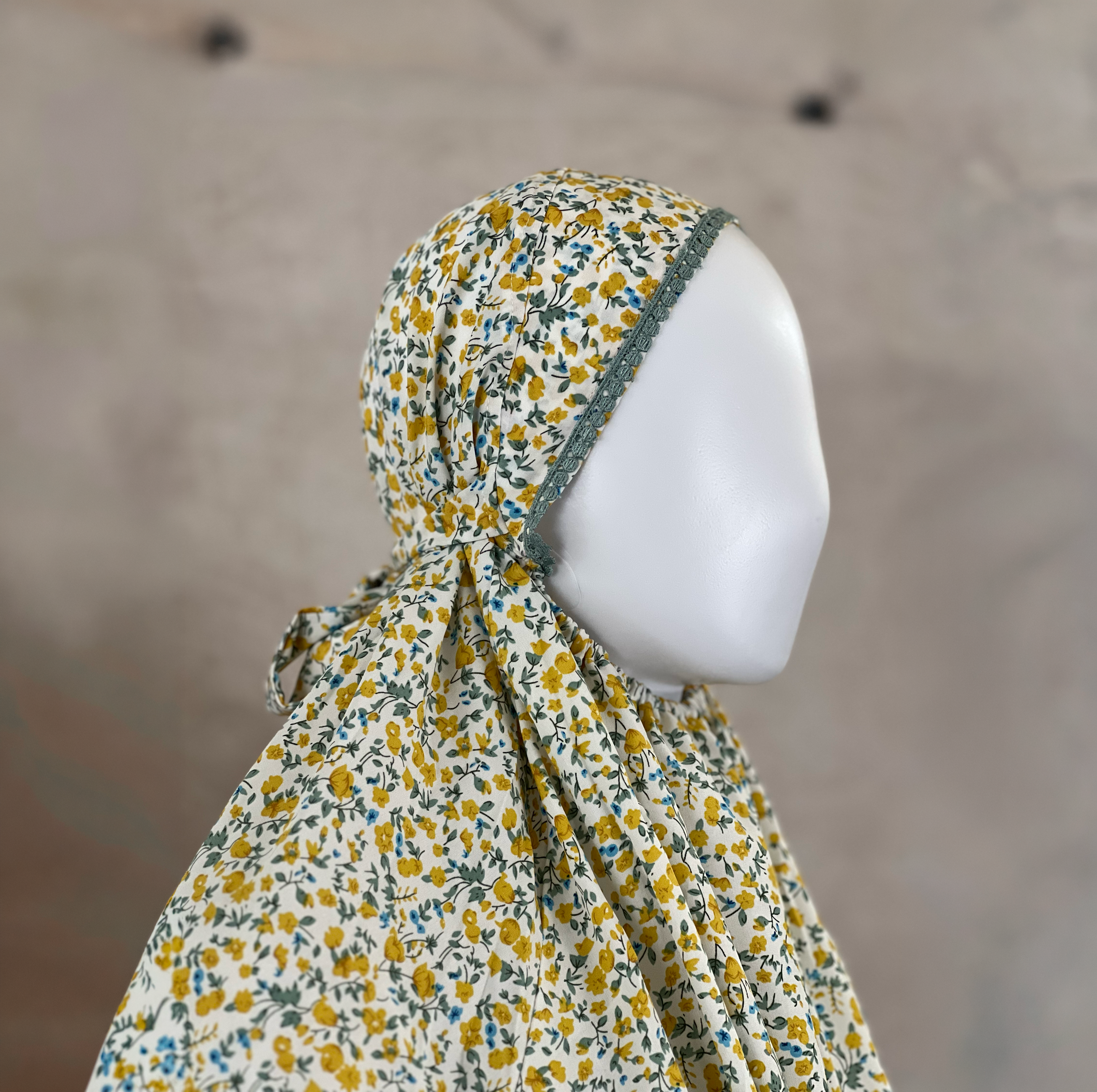 Prayer khimar-Hajj, Umrah, and everyday